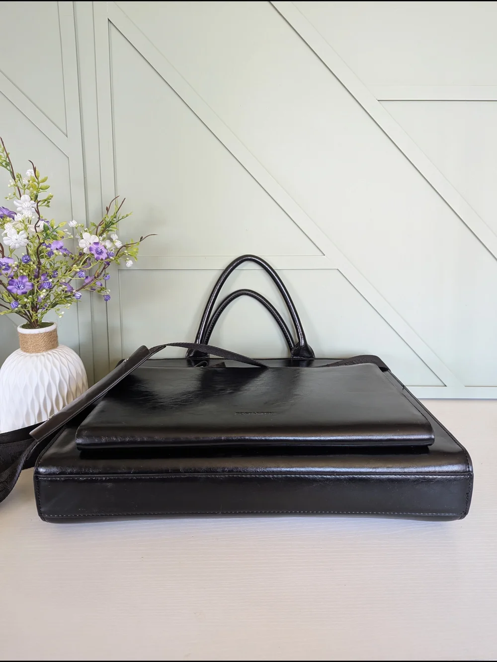 BOSTANTEN Carol Women's Leather Briefcase.